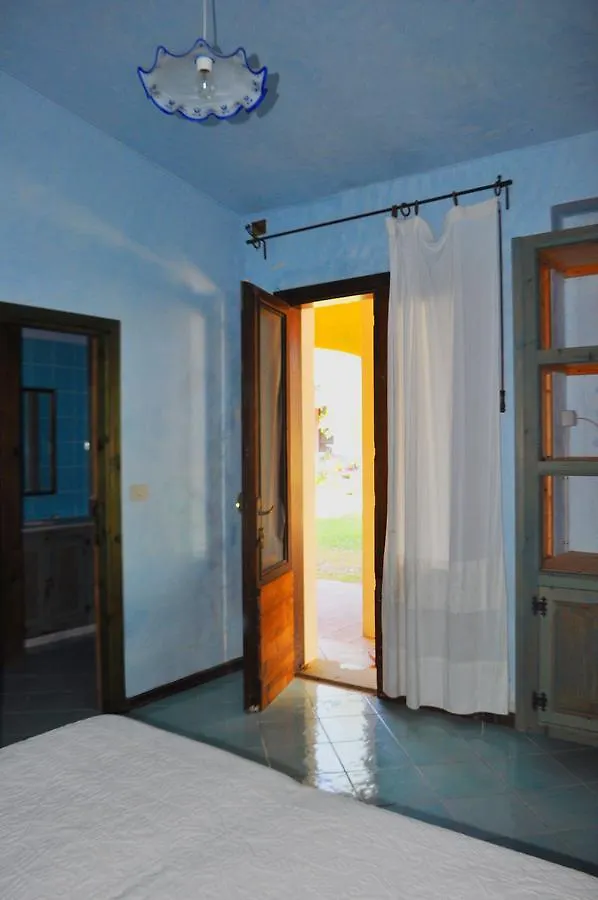 Principessa De Navarra Santa Maria Navarrese Otel